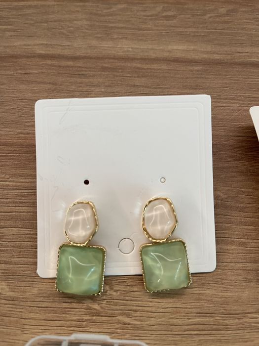 Красиви дамски обеци за всеки повод