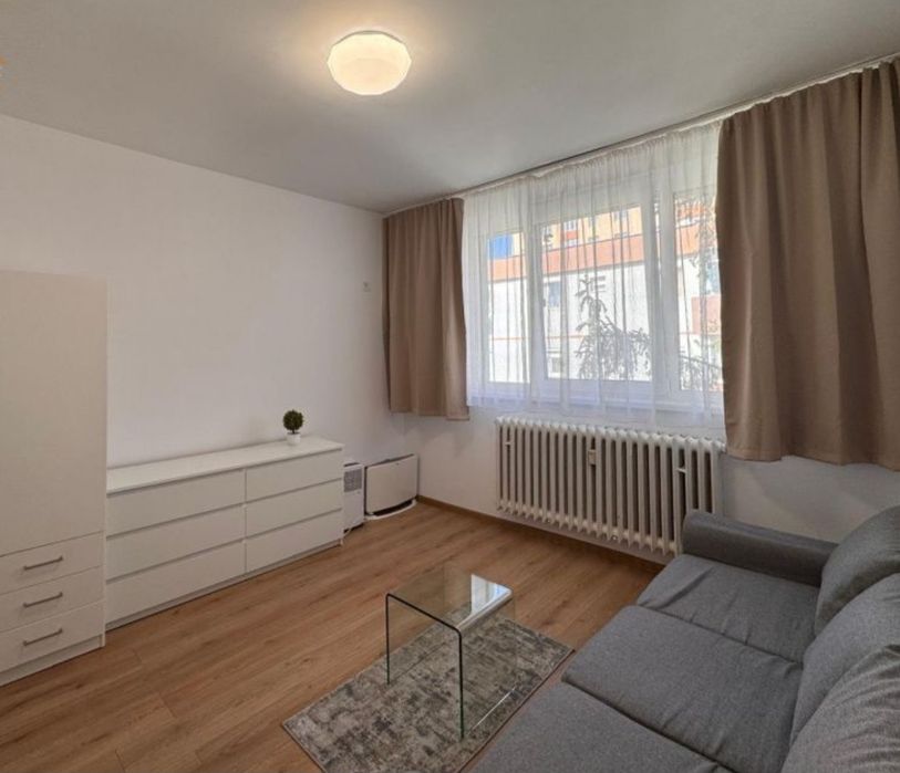 Garsonieră modernă de închiriat – Astra, zona Metrom (proprietar)