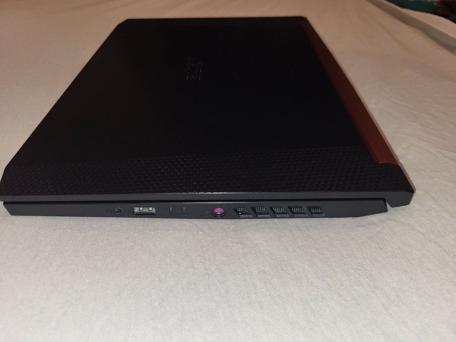 Acer Nitro 5 (AN515-54)