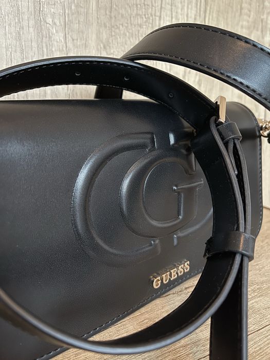 Geanta de unar Guess
