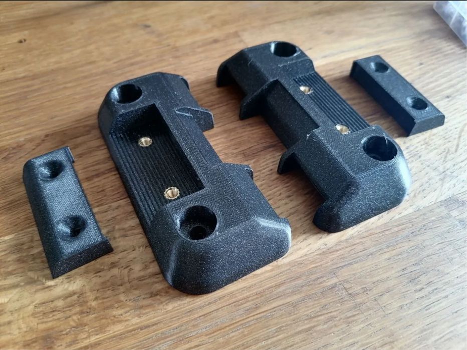 Suport acumulatori Bosch,Makita,Hilti,Milwaukee,Dewalt de 18V sau 12V