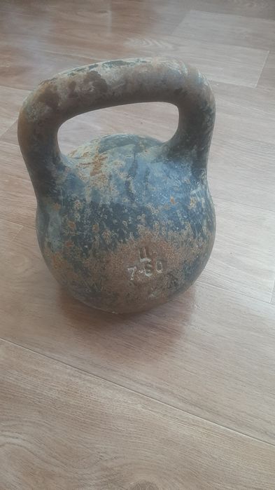 Гиря советская..
