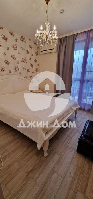 Просторен тристаен апартамент в к-с „Каскадас 13“, к.к. Слънчев бряг