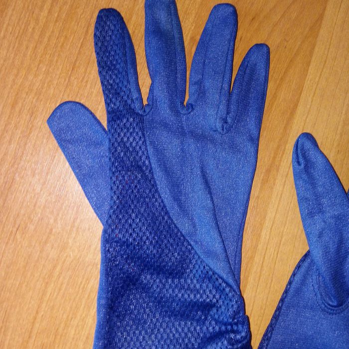 Перчатки женские