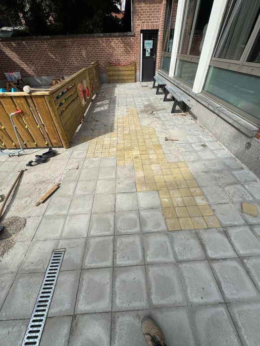 Realizez lucrări de borduri și pavaje in Botoșani și împrejurimi