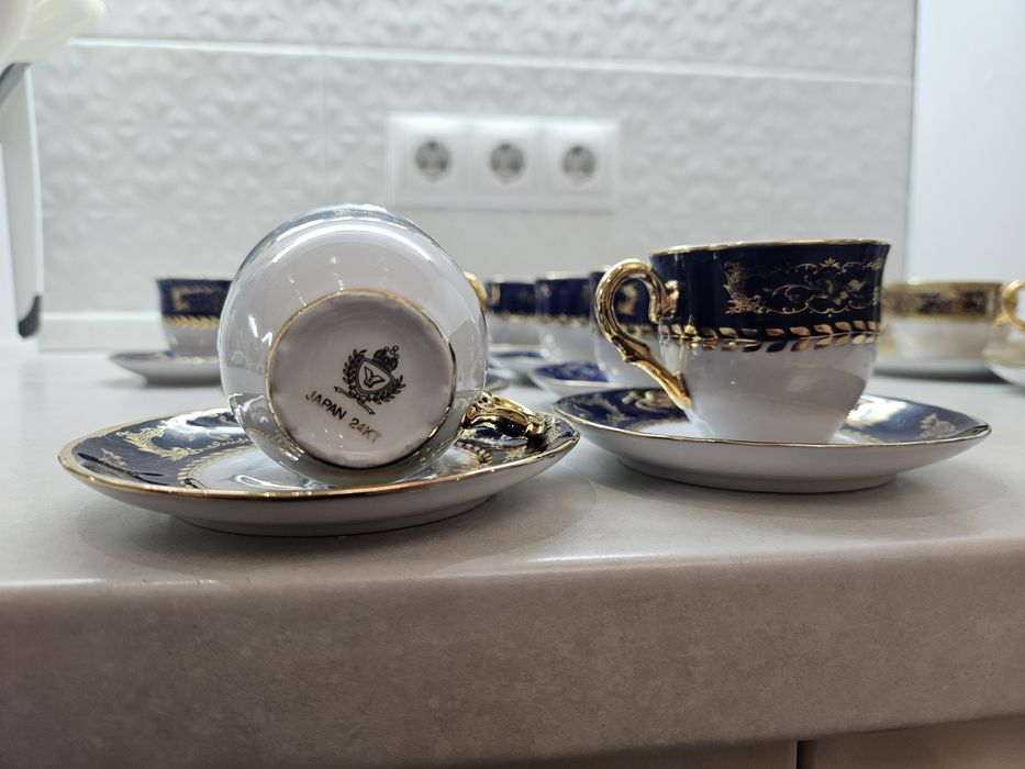 Продам сервис для кофе 23 пар