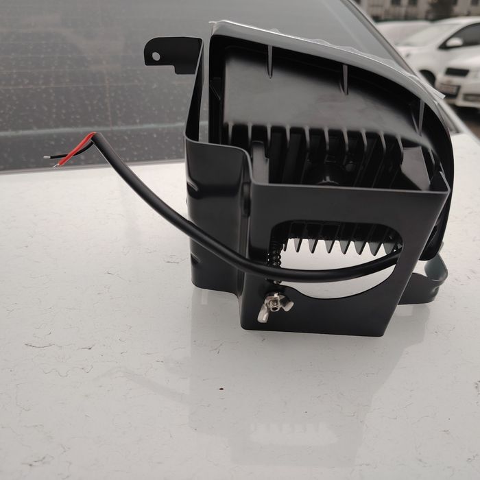 Лассеттига лед туманка