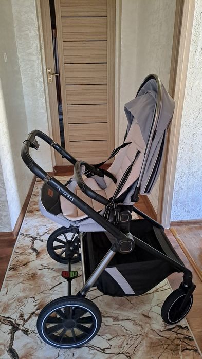 Продам коляску в хорошем состоянии