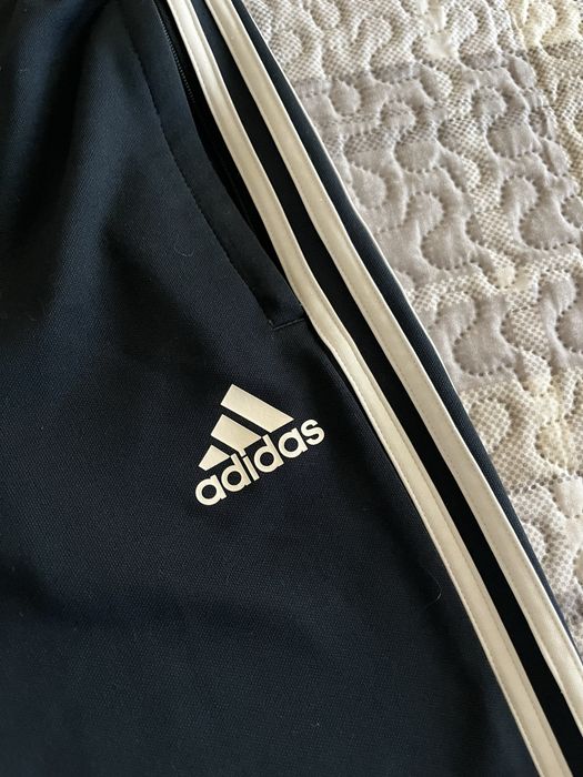 Спортно долнище Adidas