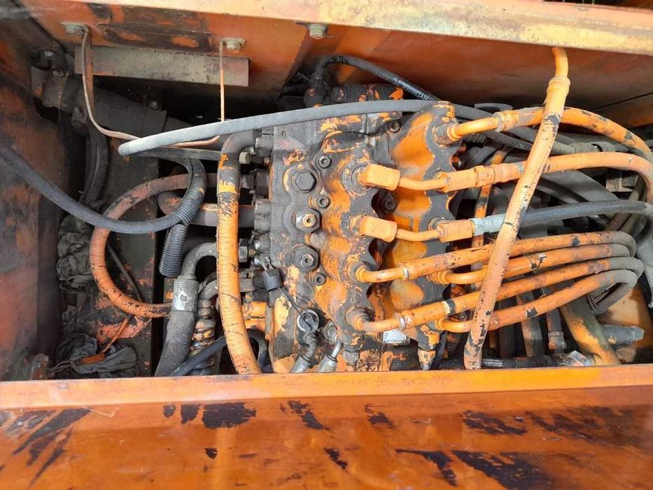 Distribuitor hidraulic 21000-00294 excavator pe senile Fiat hitachi FH200.3