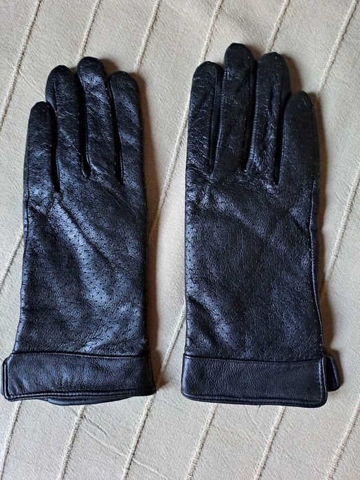 Продавам нови дамски ръкавици, 100% естествена кожа