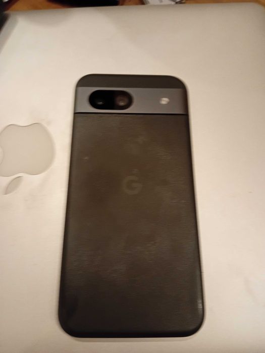 Google pixel 8a за части