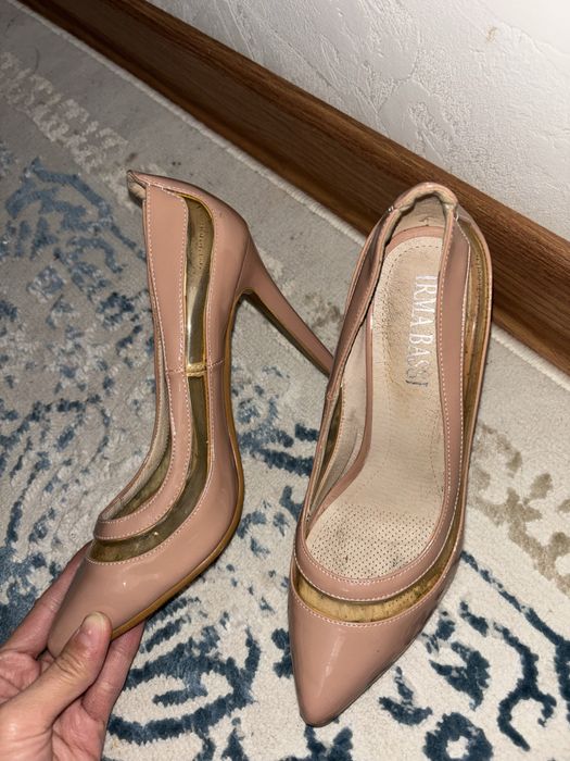 Вечерняч туфли на шпильках