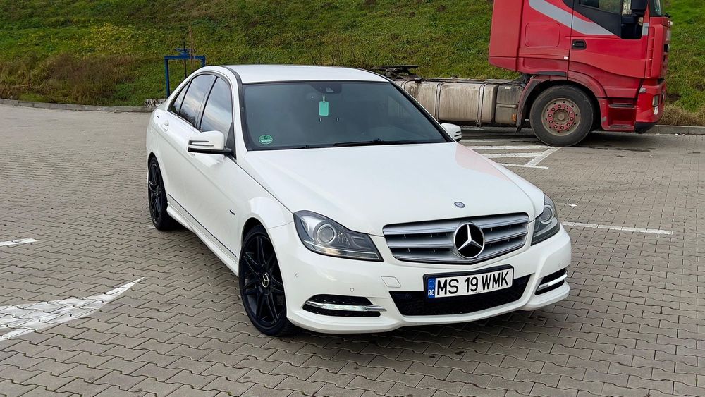 Mercedes-Benz C Primul proprietar in Ro