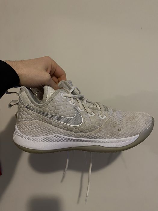 NIKE LEBRON wintess 3 43 номер
