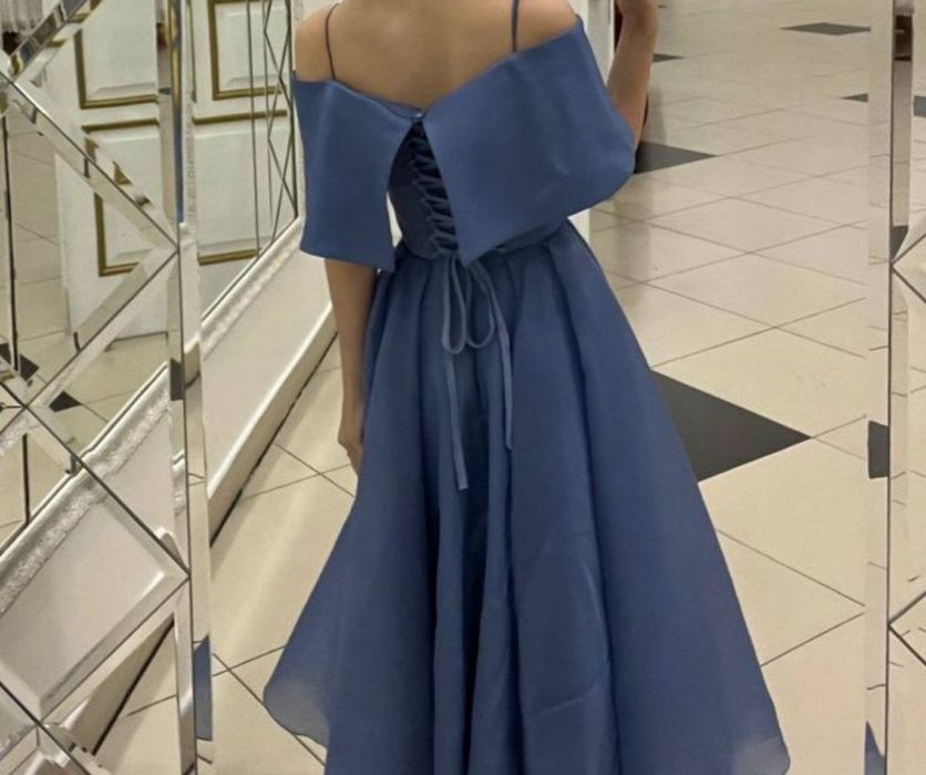 Шикарное вечернее платье