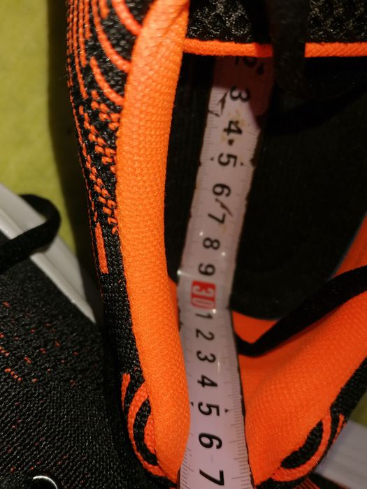 Маратонки "RUN".