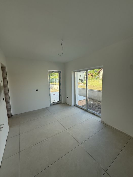 Casă P+1E finalizare iulie 2026 • Dealul Zorilor, la doar 5 minute de rond Păcurari • 236.000 € TVA inclus