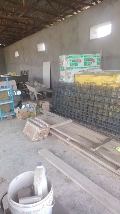 Assalomu alaykum qadrli Ishtixon axli zudlik bilan yer sotiladi