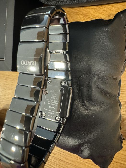 Часовник Rado DiaStar Jubile Sintra Ceramic