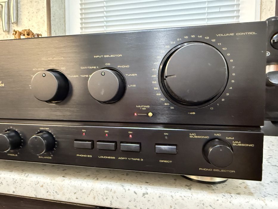 Pioneer A-777 стерео усилвател