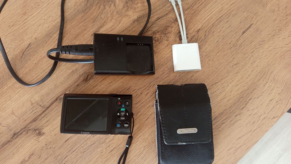 Canon powershot A2300