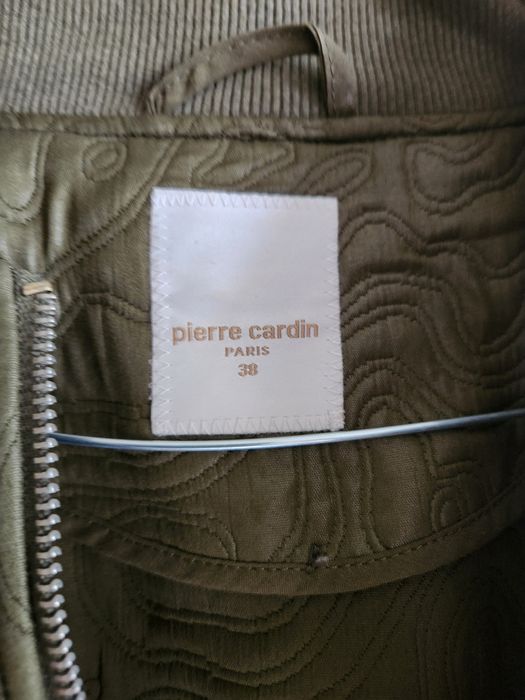 Костюмче Pierre Cardin