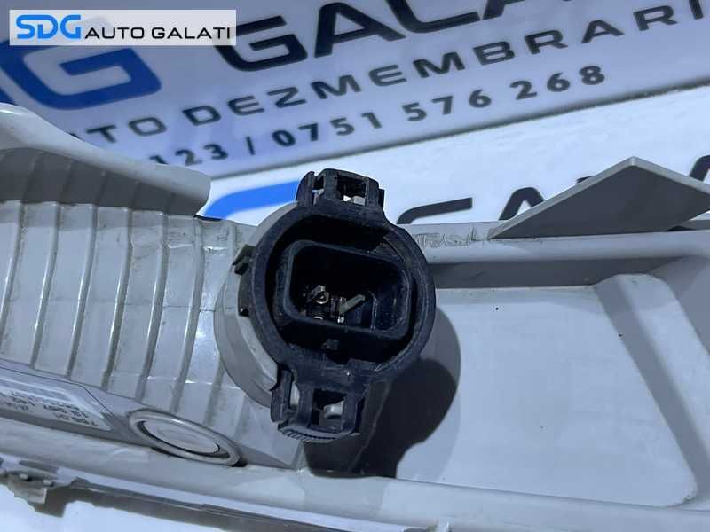 Lampa Semnalizare Stanga Spoiler Bara Fata Opel Astra J Facelift 2009 - 2015 Cod 13367142 [L5365]