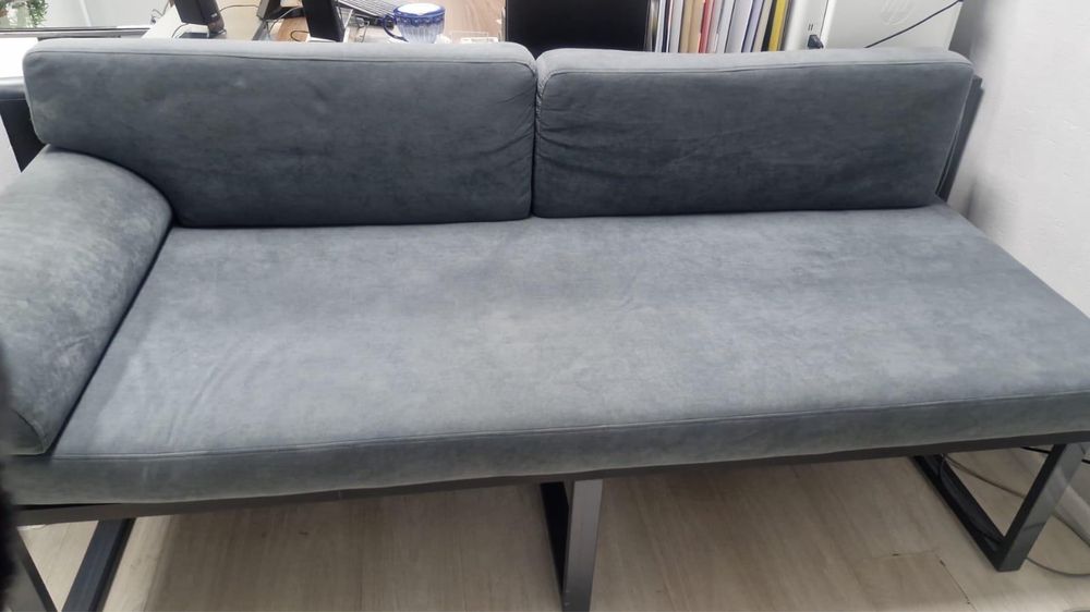 Продам Диван для офиса