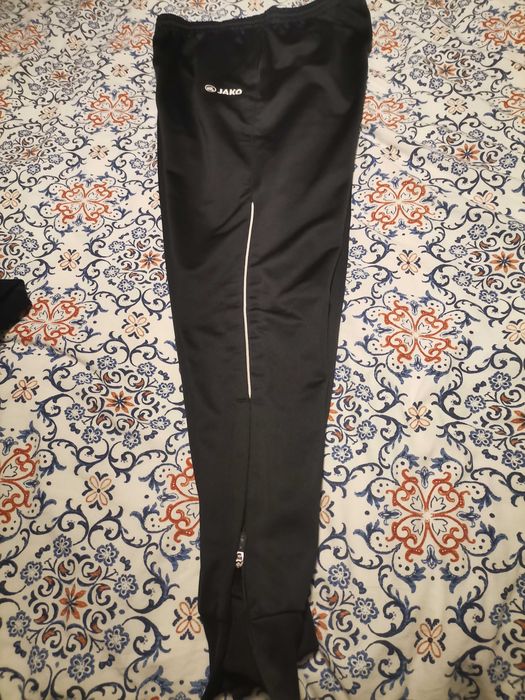 Нови Мъжки долнища Jako