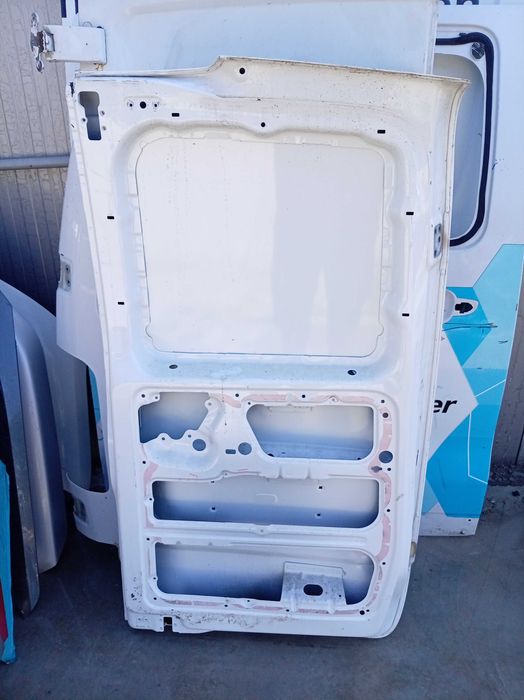 Задна врата Mercedes Vito W447