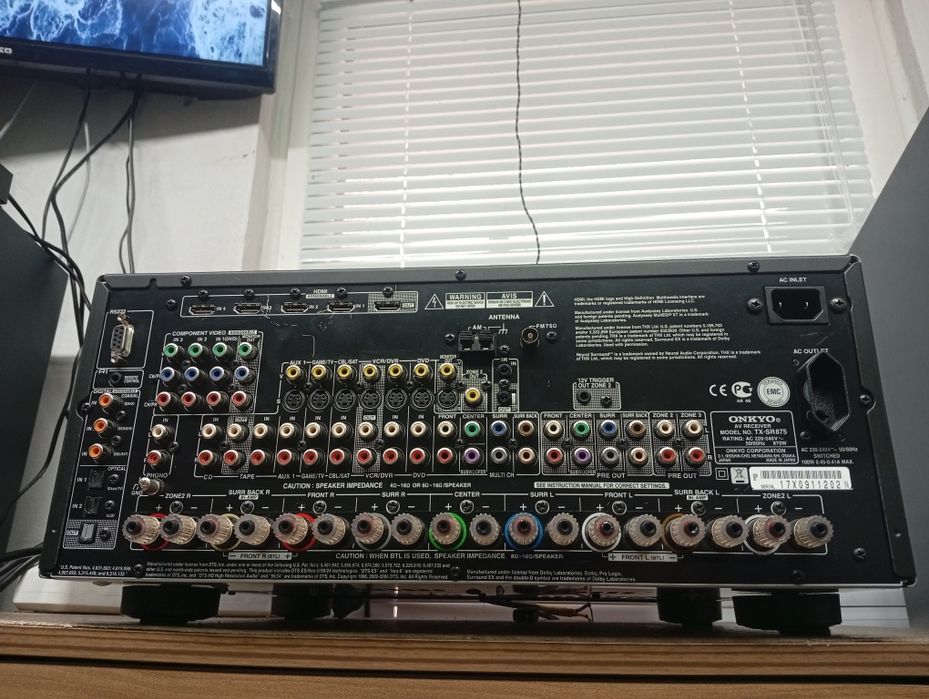 25 кг ресивър ONKYO TX-SR 875