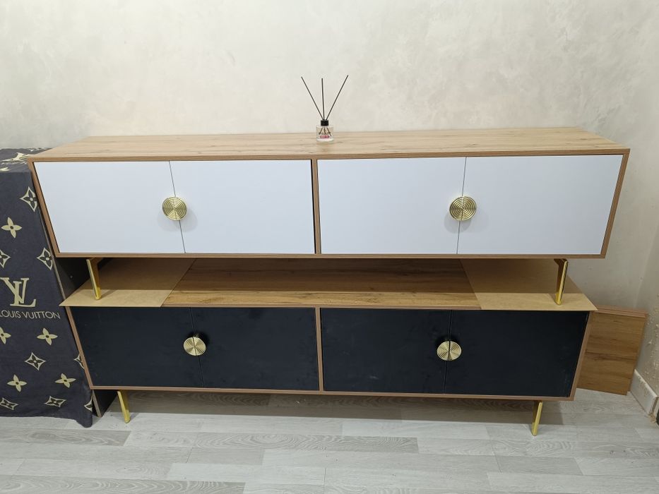 ‼️СКИДКА‼️ Тумба под  Телевизор. 2-метр