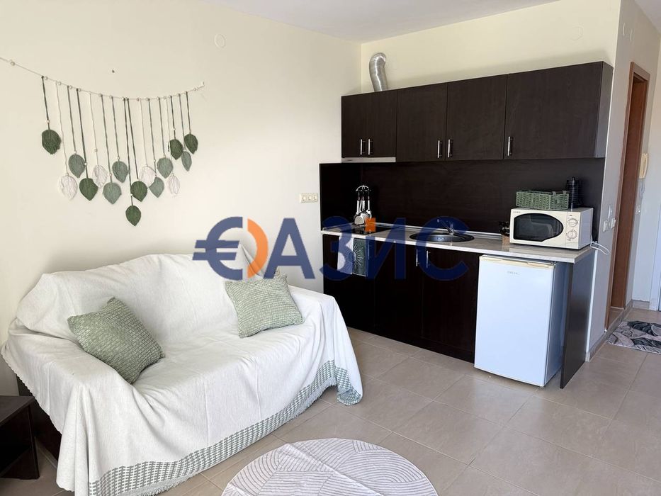 Продава се Едностаен апартамент в к.к. Слънчев бряг - 40 кв.м за 1250 €/кв.м - Снимка #4