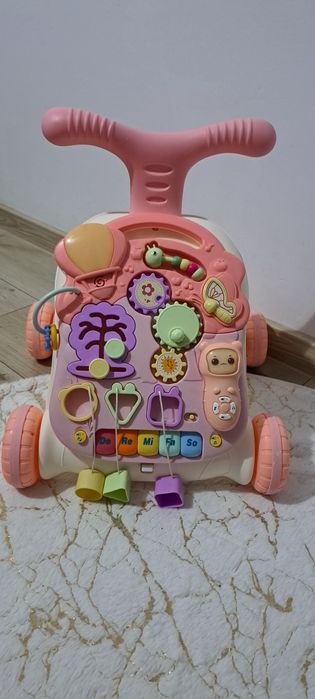 Antepremergator muzical+ jucării