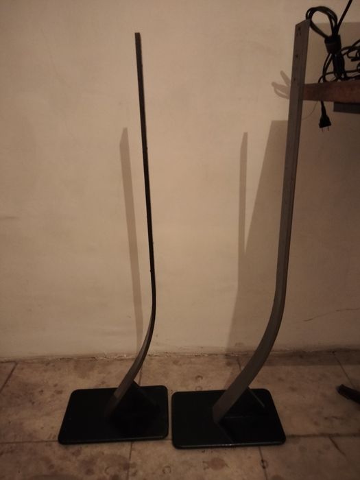 Стойки для колонок