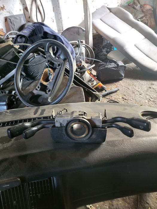 Продам запчасти ауди 80 б3