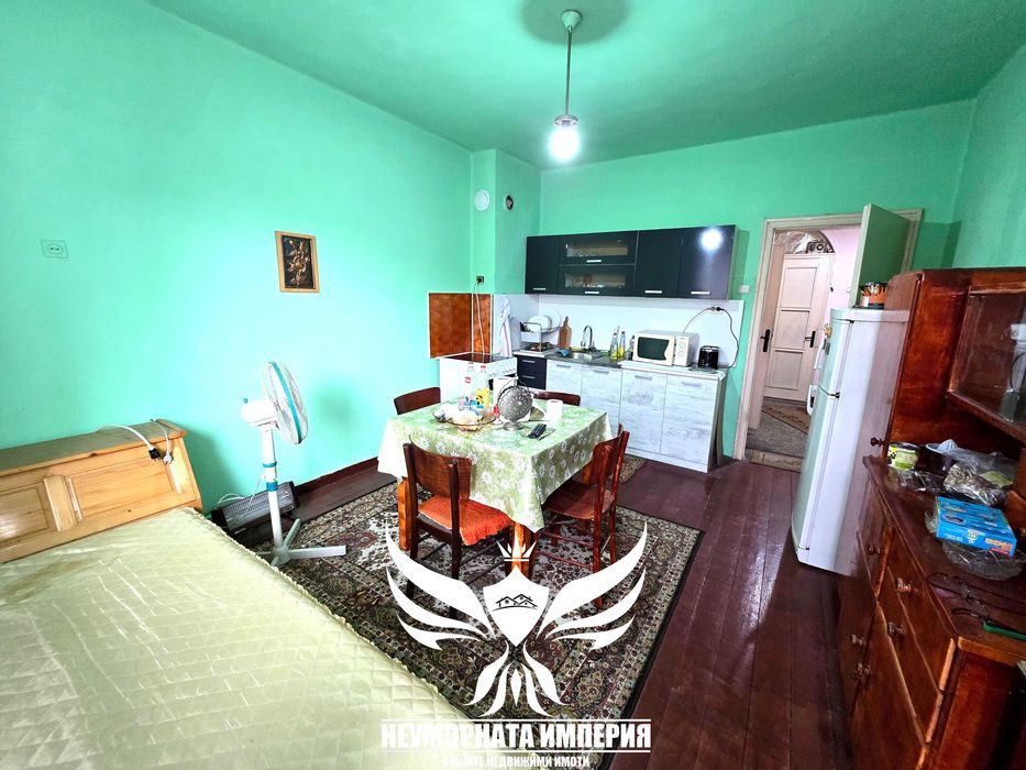 Продава се Четиристаен апартамент в Асеновград - 102 кв.м за 1422 €/кв.м - Снимка #8