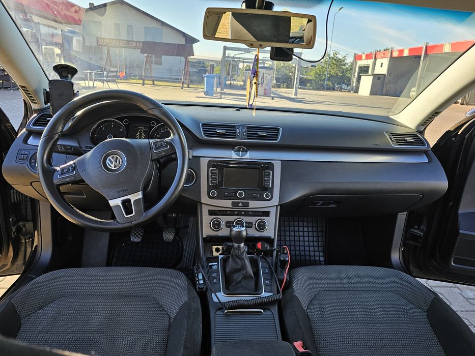 Volkswagen Passat B7 Variant 2.0 TDI 140 CP BlueMotion – 2012 – Cu istoric documentat