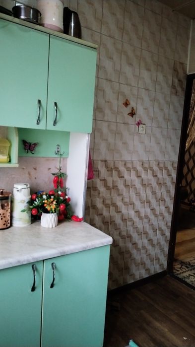 Срочно 2 хона уй сотилади