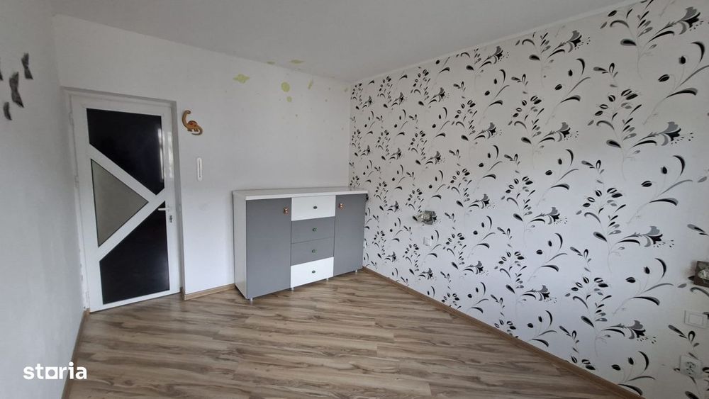 Apartament 3 camere Stefanesti - In Spate la Carrefour