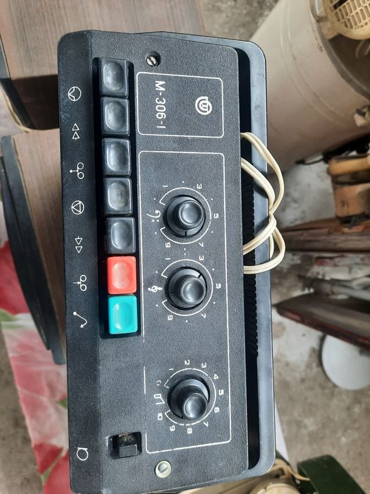 Продам магнитофон Романтик.