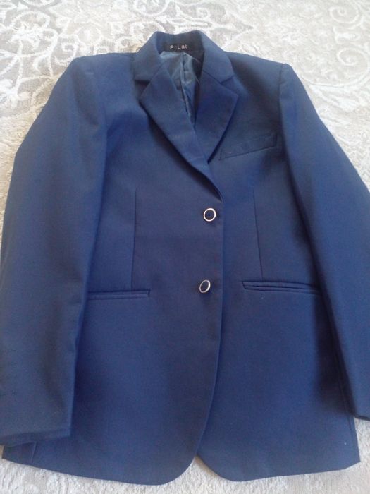 Классические кастюмы