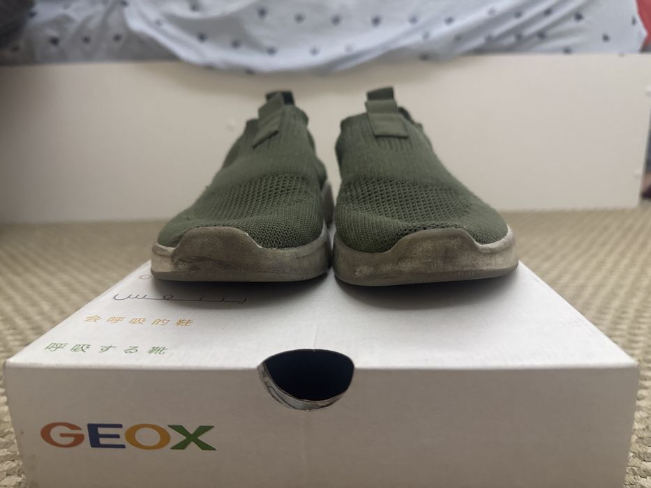 Оливковые слипоны geox