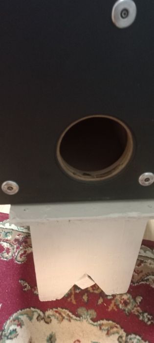 Продам Сабвуфер с усилителем