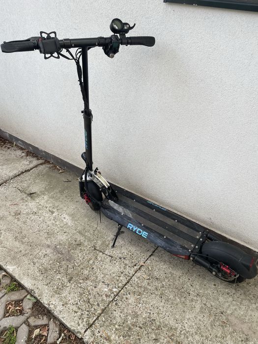 Trotineta RYDE 600 - seria 10", 600W/52V/18.2Ah, 55km/h, autonomie 60-65 km (Negru)