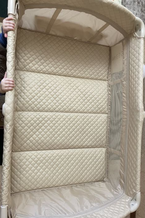 Кровать манеж.