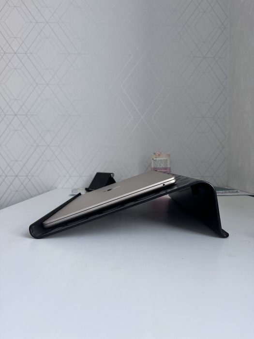 Подставка под компьютер Ikea