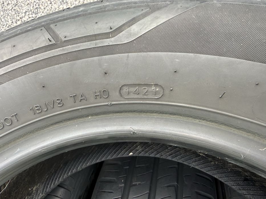 4бр 235/65/16с на 7мм с 21дот Ханкок