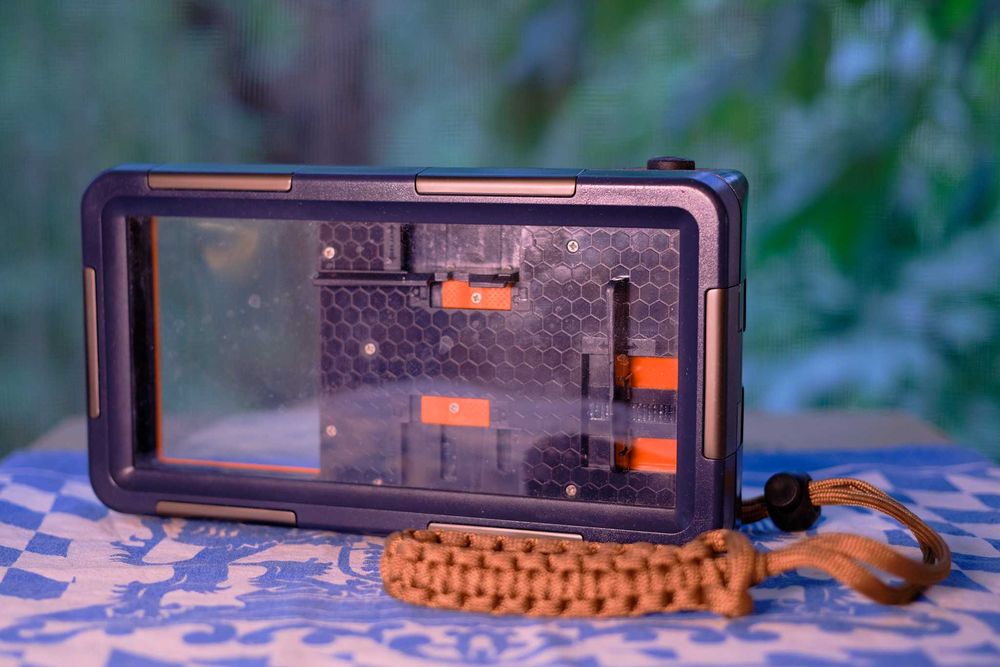 Универсальный профессиональный аквабокс от бренда Shellbox